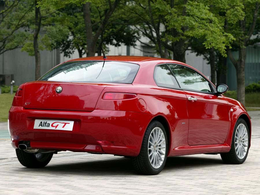  Alfa Romeo GT (937C) 2004 года  (JP) (фото 4 из 10)